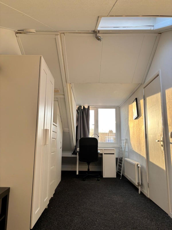 Te huur:  Rotterdam  / €469,00 p.m. / 10,00m2