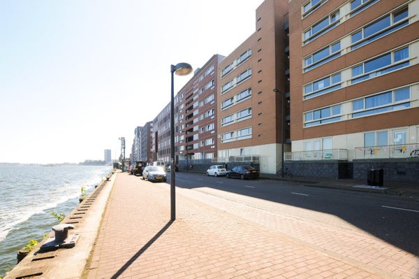 For rent: Amsterdam / €2015.00 p.m. / 95.00m2