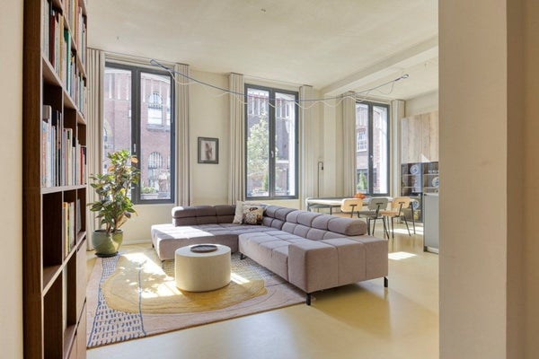 Te huur: Rotterdam / €3900,00 p.m. / 147,00m2