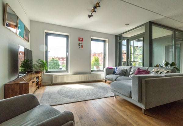 Te huur:  Amsterdam  / €2995,00 p.m. / 93,00m2