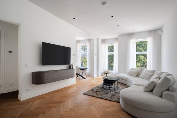 Te huur:  Rotterdam  / €3250 p.m. / 90m2