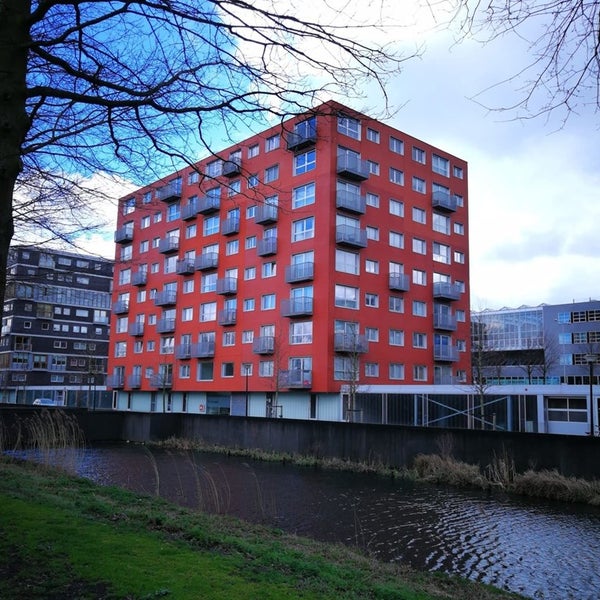 Te huur:  Amsterdam  / €3200 p.m. / 103m2