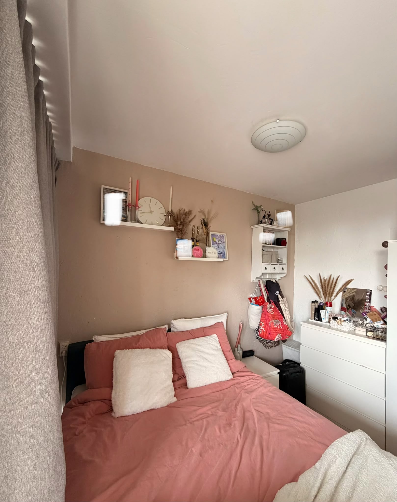 Te huur: Utrecht / €650 p.m. / 14m2