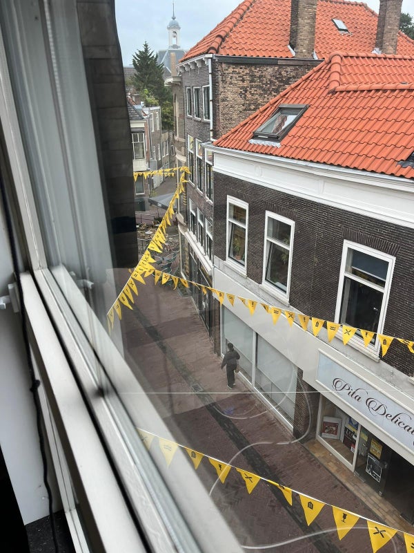 Te huur:  Schiedam  / €1300,00 p.m. / 30,00m2