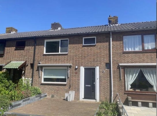 Te huur:  Hoofddorp  / €2445 p.m. / 100m2