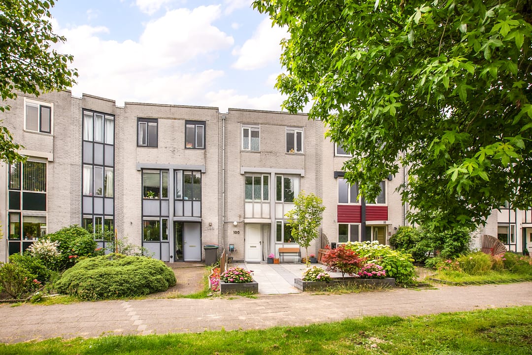 Te huur: Uithoorn / €2500 p.m. / 128m2