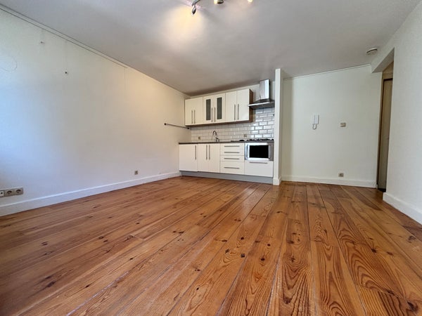 For rent:  Den Haag  / €836.00 p.m. / 30.00m2