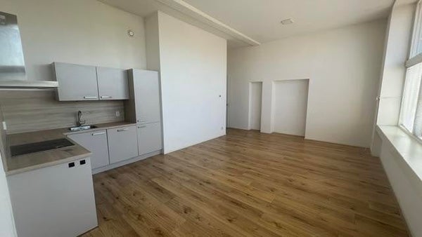 Te huur: Leeuwarden / €9901050 p.m. / 70m2