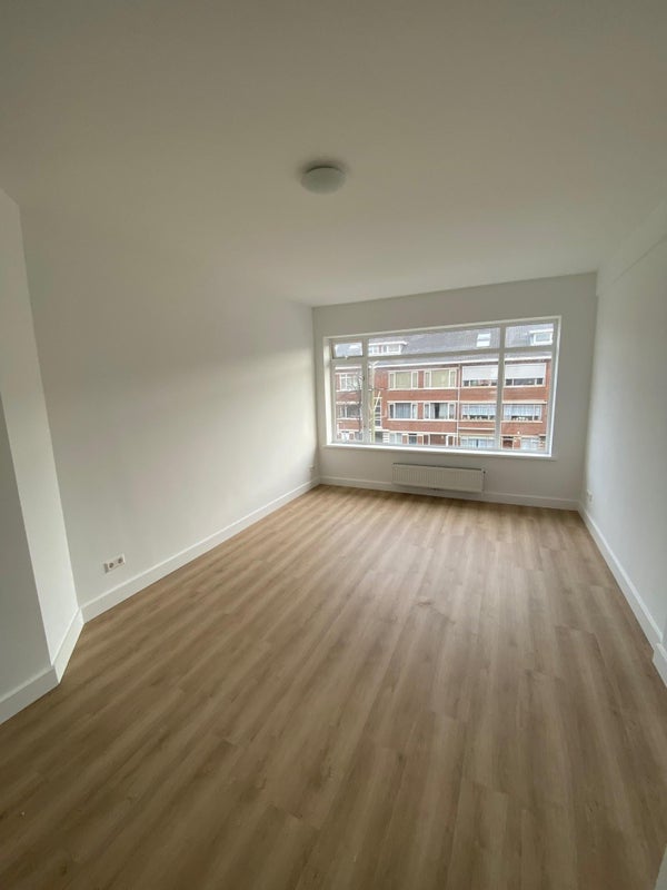 Te huur:  Den Haag  / €2500,00 p.m. / 130,00m2