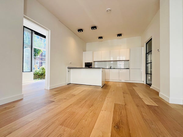 Te huur: Den Haag / €2385,00 p.m. / 87,00m2