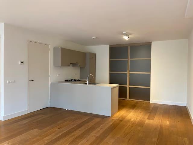 Te huur: Amsterdam / €2525 p.m. / 74m2