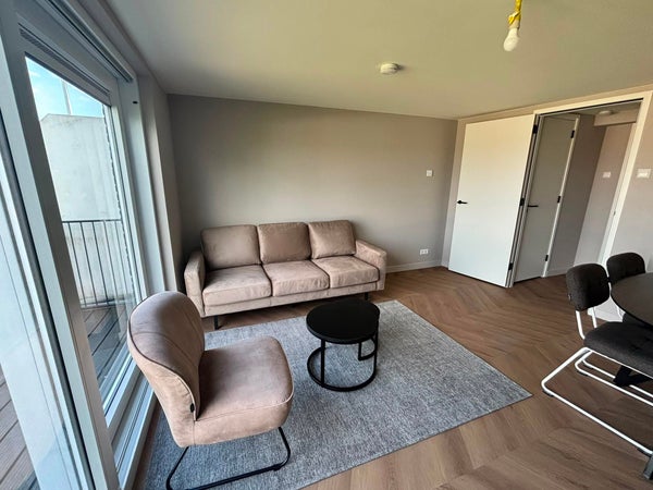 Te huur:  Rotterdam  / €1305,00 p.m. / 51,00m2