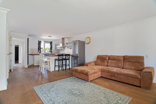 Te huur:  Lelystad  / €2100,00 p.m. / 123,00m2