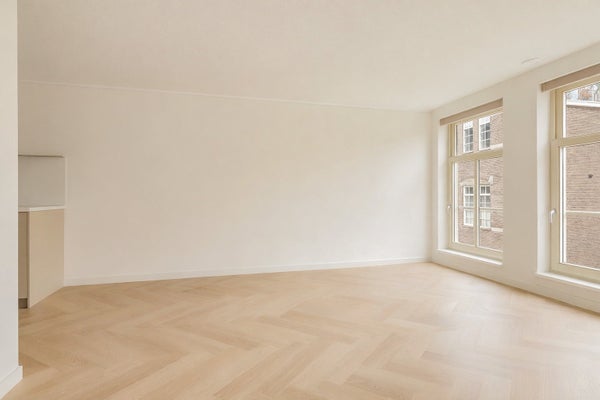 For rent: Amsterdam / €2400.00 p.m. / 59.00m2