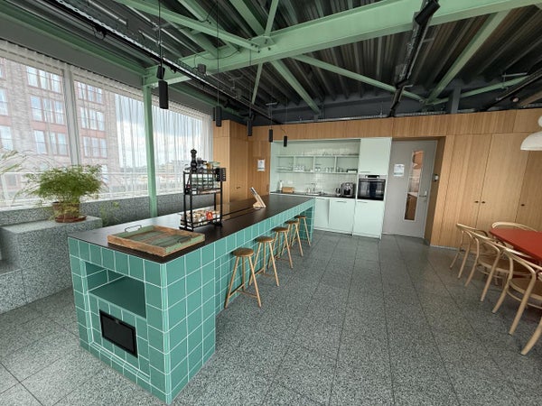 For rent: Amsterdam / €1664 p.m. / 44m2