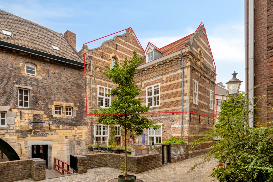 For rent: Maastricht / €2050 p.m. / 190m2