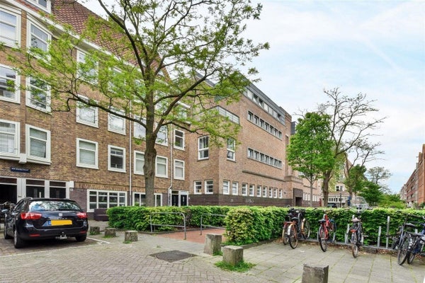 Te huur:  Amsterdam  / €2250 p.m. / 50m2