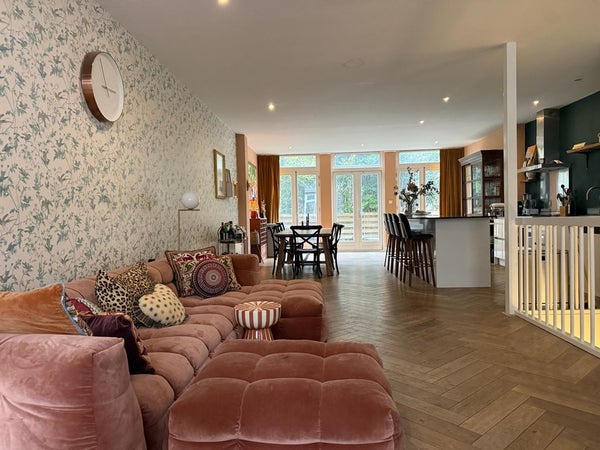 Te huur:  Amsterdam  / €4000,00 p.m. / 129,00m2