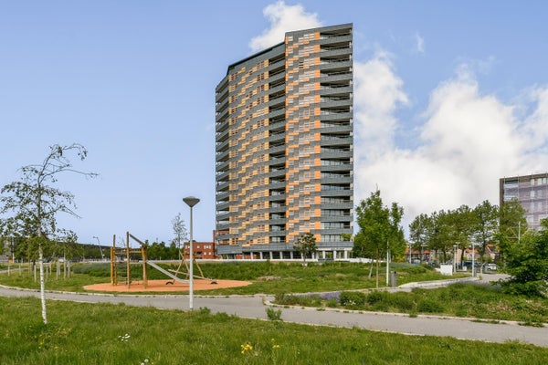 For rent:  Amsterdam  / €2500.00 p.m. / 87.00m2