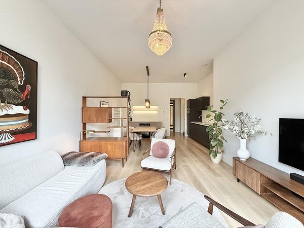 Te huur:  Amsterdam  / €2400 p.m. / 74m2