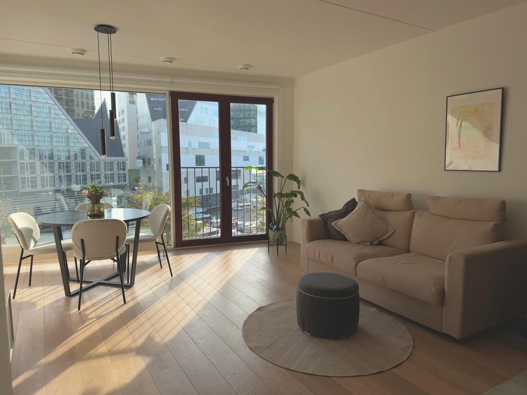 For rent: Amsterdam / €2750 p.m. / 76m2