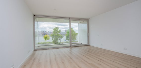 For rent: Amsterdam / €2330 p.m. / 98m2