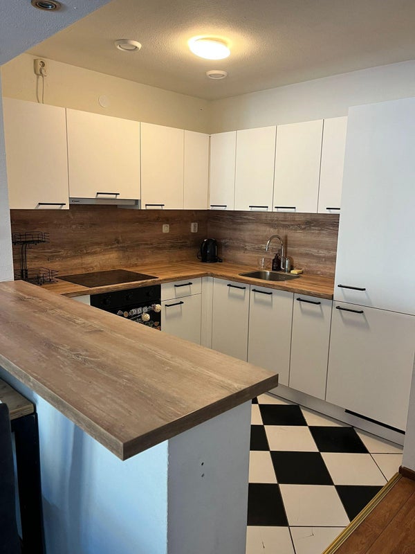 Te huur: Vaals / €9751050,00 p.m. / 70,00m2