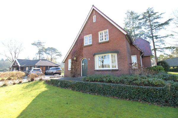 Te huur:  Lieshout  / €3500,00 p.m. / 211,00m2