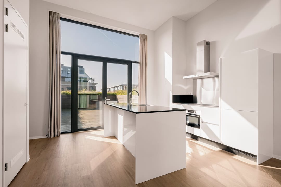 For rent: Amsterdam / €3250.00 p.m. / 97.00m2
