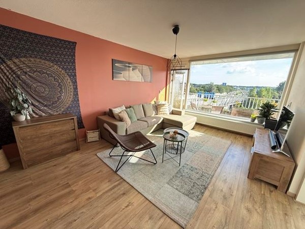 For rent: Amsterdam / €2395 p.m. / 74m2