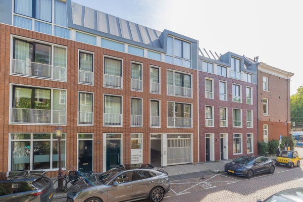 Te huur:  Amsterdam  / €3000 p.m. / 67m2