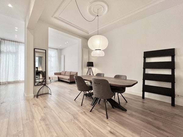 Te huur:  Amsterdam  / €2999,00 p.m. / 90,00m2