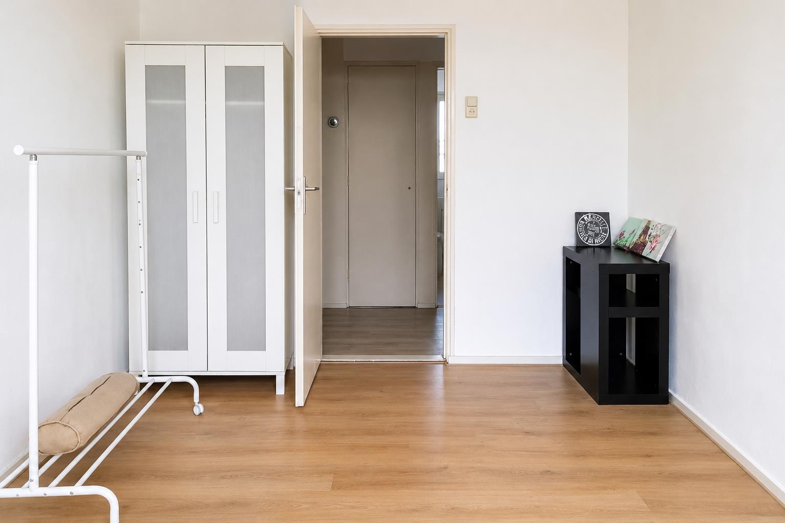 For rent: Utrecht / €620 p.m. / 90m2
