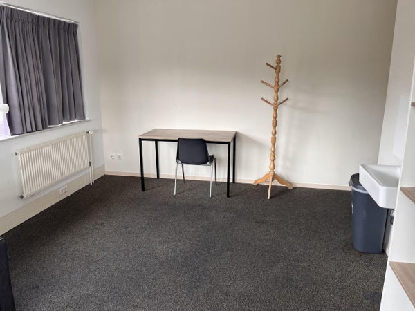 Te huur: Amsterdam / €856,00 p.m. / 23,00m2