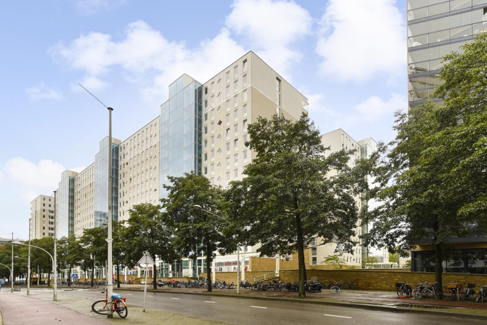 For rent: Amsterdam / €1845.00 p.m. / 90.00m2