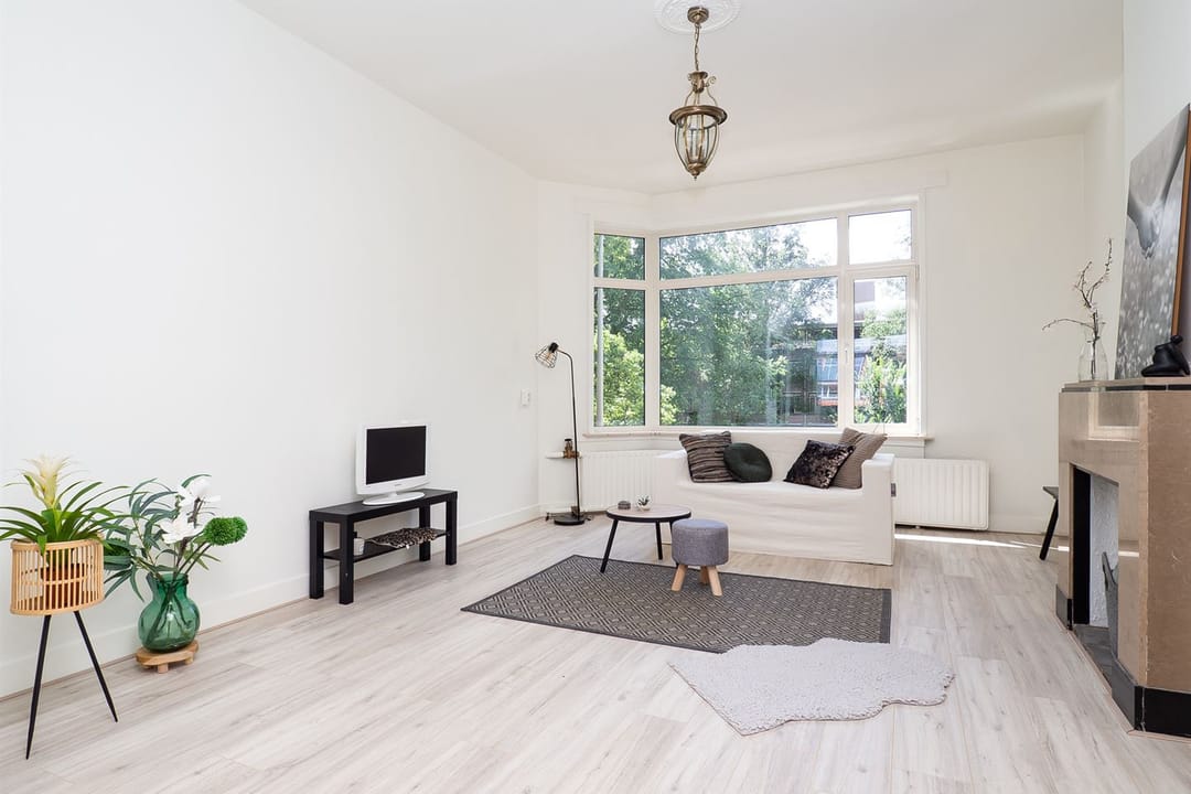 Te huur: Den Haag / €600000 p.m. / 198m2