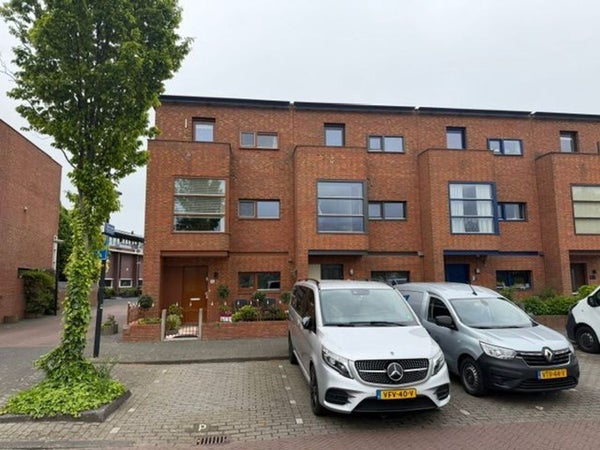 For rent: Den Haag / €2950.00 p.m. / 143.00m2