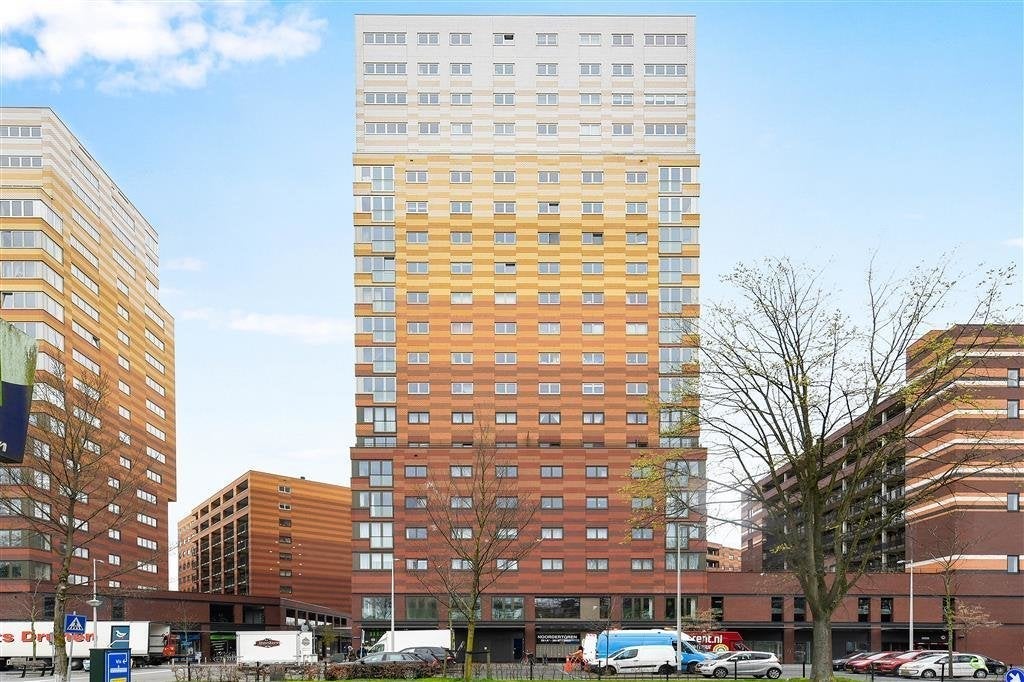 For rent: Amsterdam / €2250 p.m. / 124m2