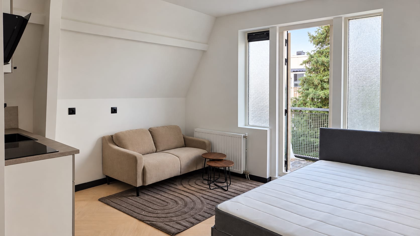 Te huur: Rotterdam / €1450 p.m. / 20m2