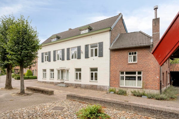Te huur:  Mheer  / €1995 p.m. / 260m2