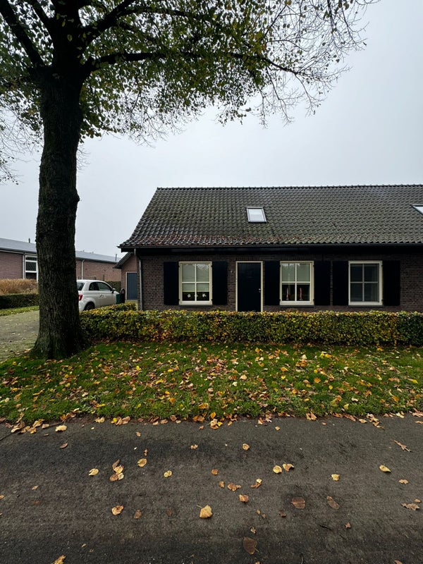 For rent: Someren / €1750 p.m. / 188m2