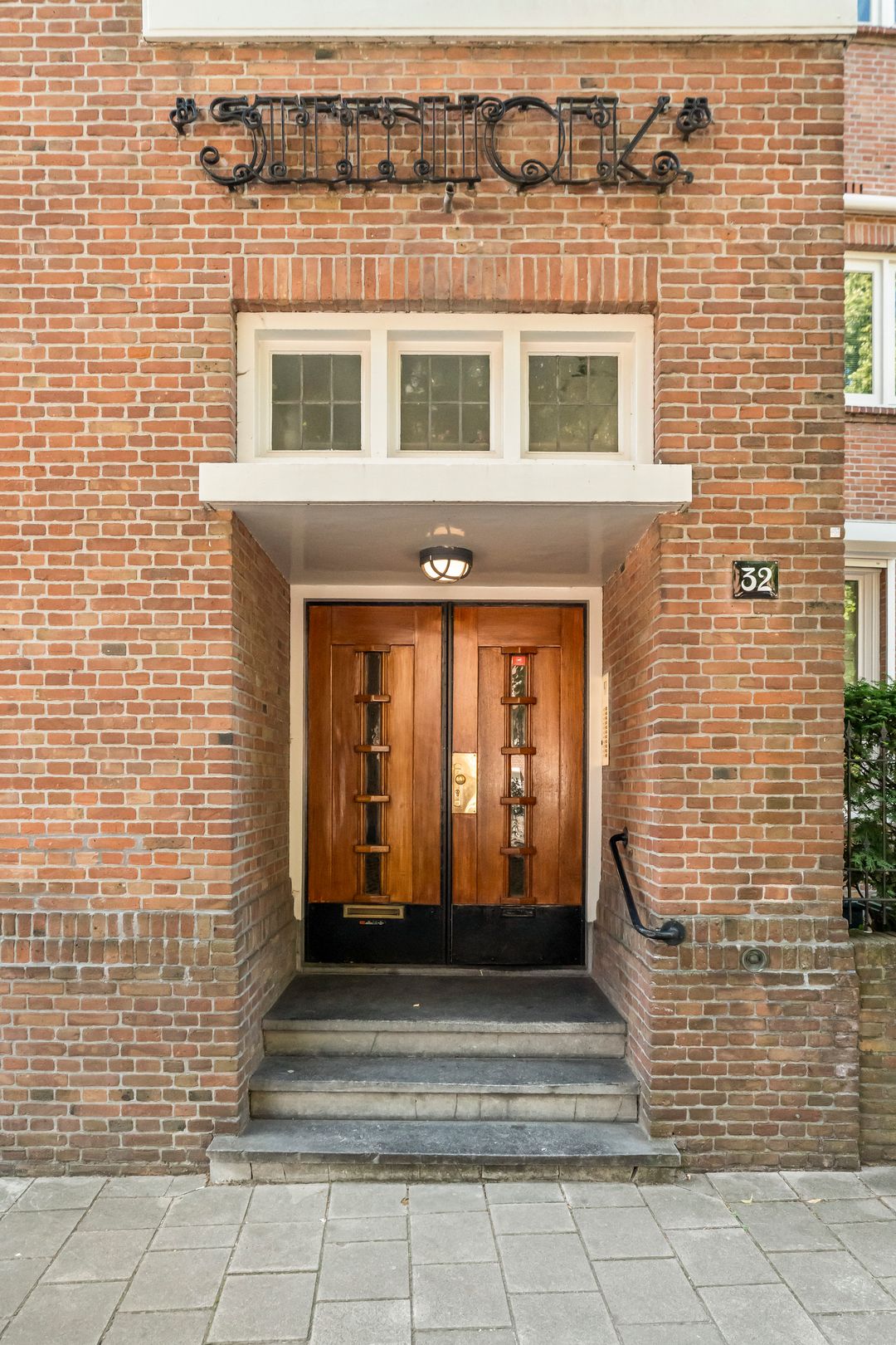 Te huur: Amsterdam / €18500 p.m. / 300m2