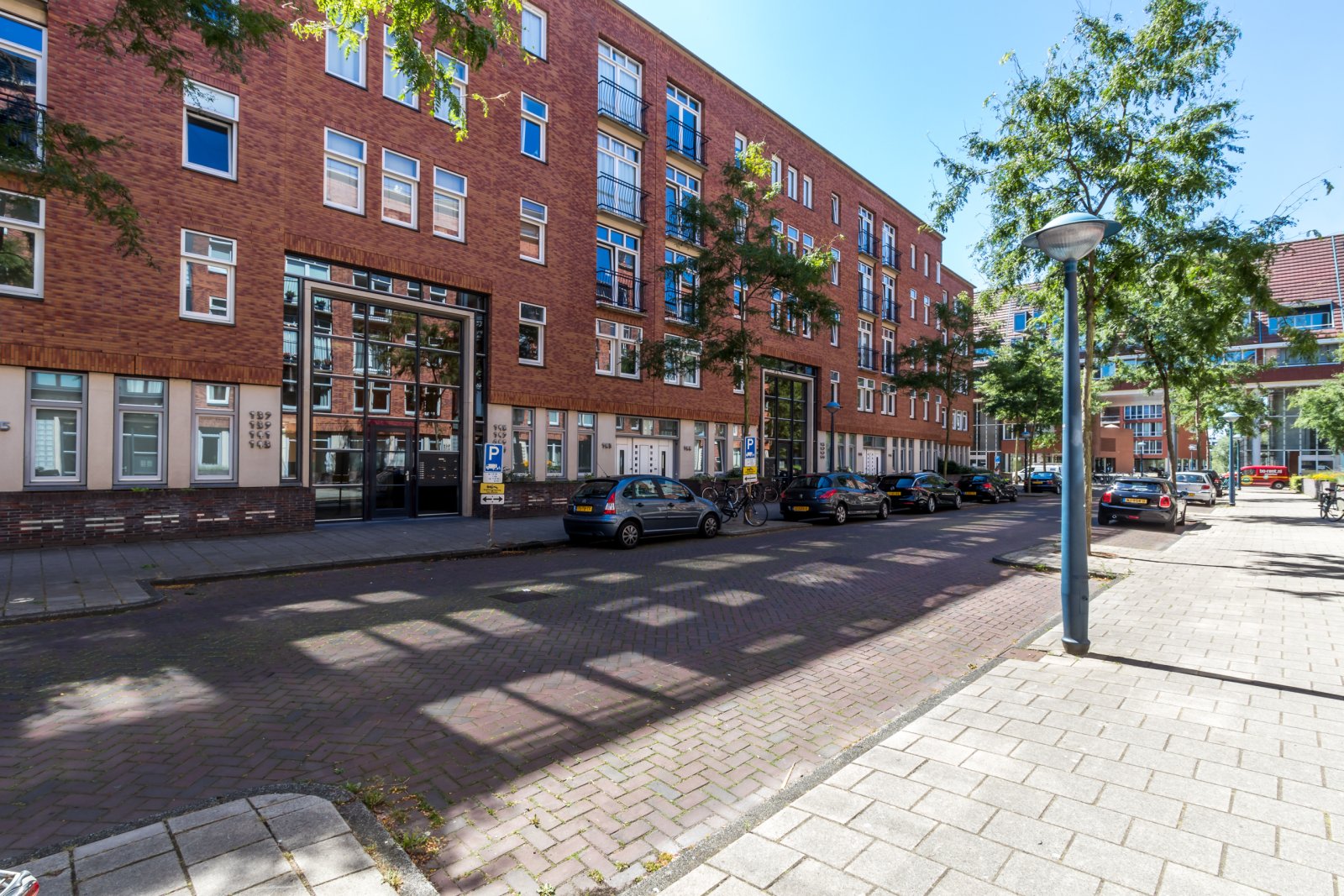 For rent: Amsterdam / €1948 p.m. / 75m2