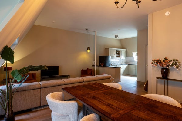 Te huur: Hoorn / €2400,00 p.m. / 135,00m2