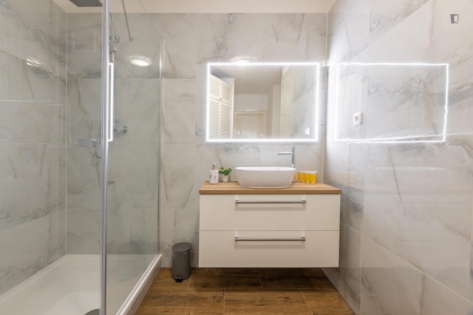 Te huur: Amsterdam / €1100 p.m. / 22m2