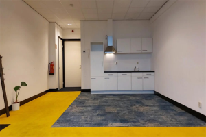 Te huur: Hasselt / €1200,00 p.m. / 230,00m2