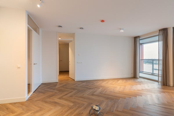 Te huur:  Rotterdam  / €2200,00 p.m. / 100,00m2