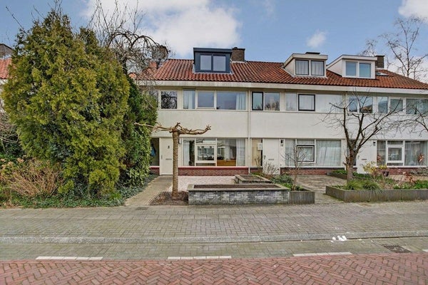 For rent: Amstelveen / €2850.00 p.m. / 127.00m2