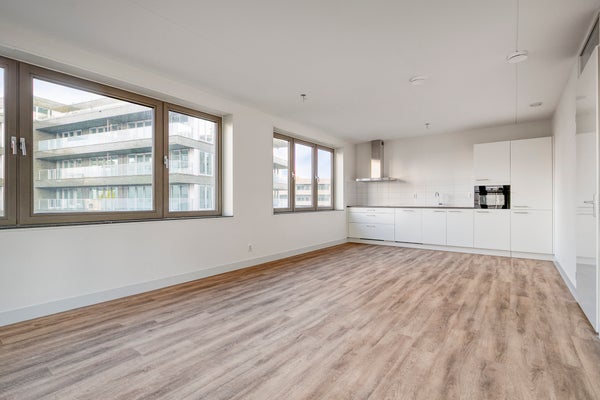 Te huur:  Amsterdam  / €2378,00 p.m. / 78,00m2