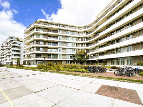 Te huur:  Amsterdam  / €3950,00 p.m. / 146,00m2